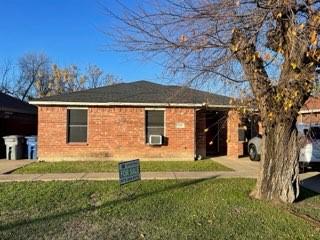 1949 Kraft Street Dallas TX 75212