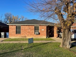 1949 Kraft Street Dallas TX 75212