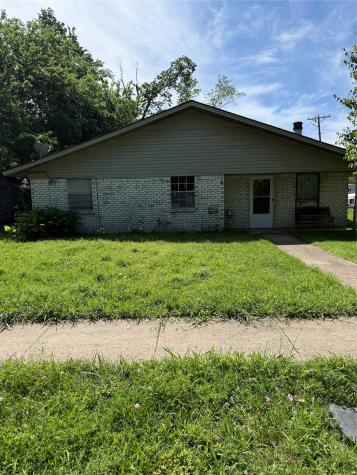 700 Live Oak Street Wilmer TX 75172