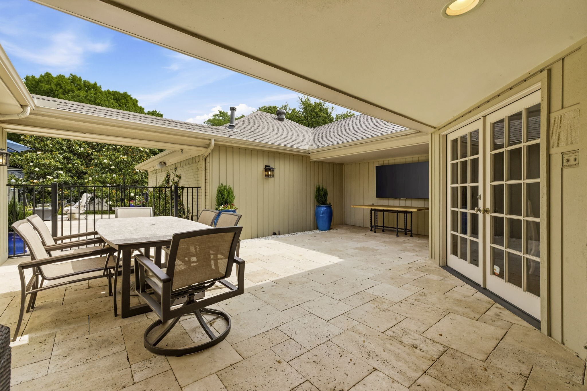 7043 Prestonshire Lane Dallas TX 75225