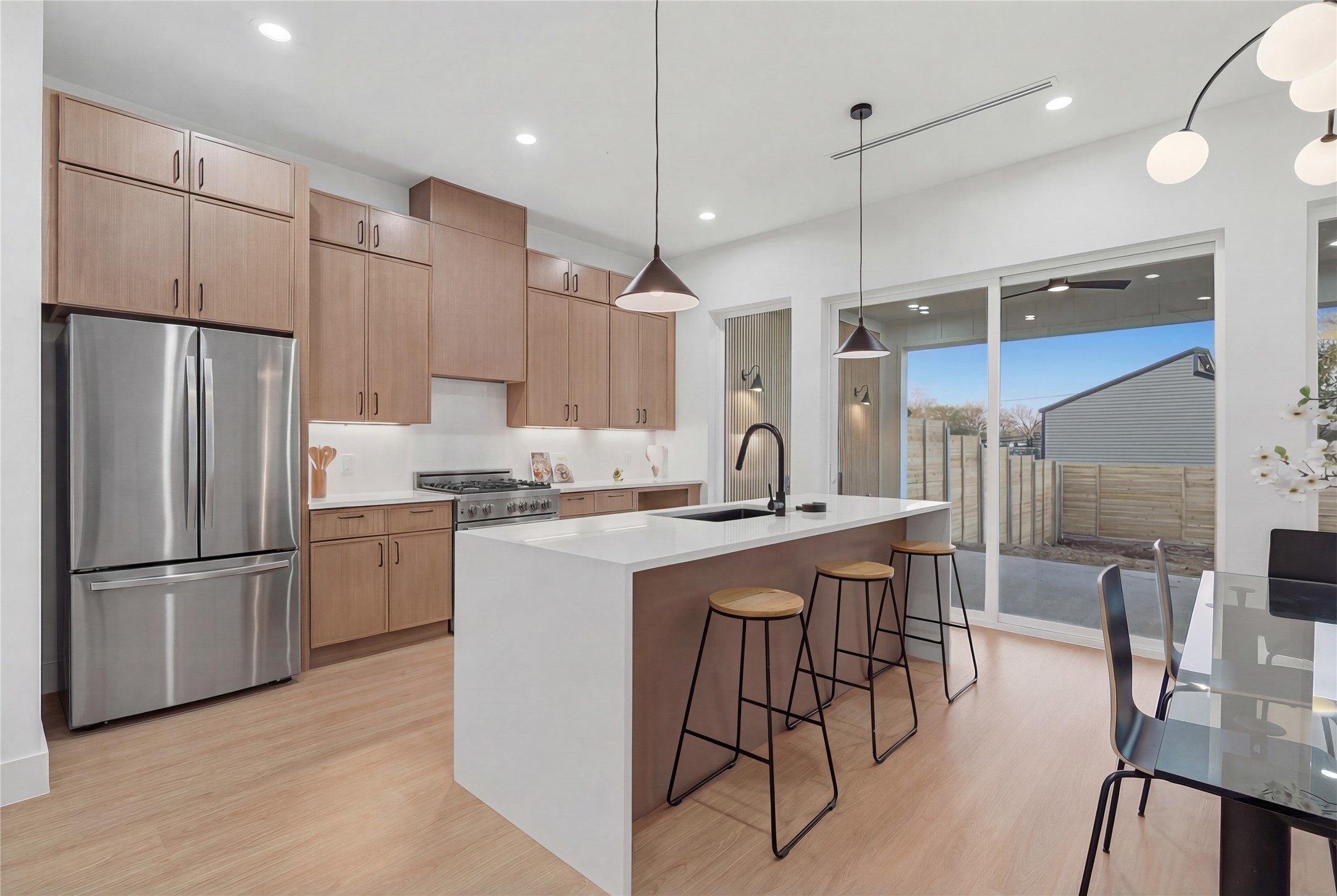 1843 Pollard Street Dallas TX 75208
