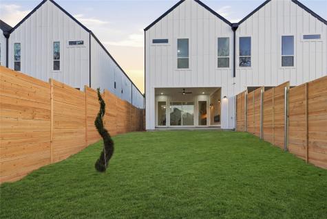 1843 Pollard Street Dallas TX 75208
