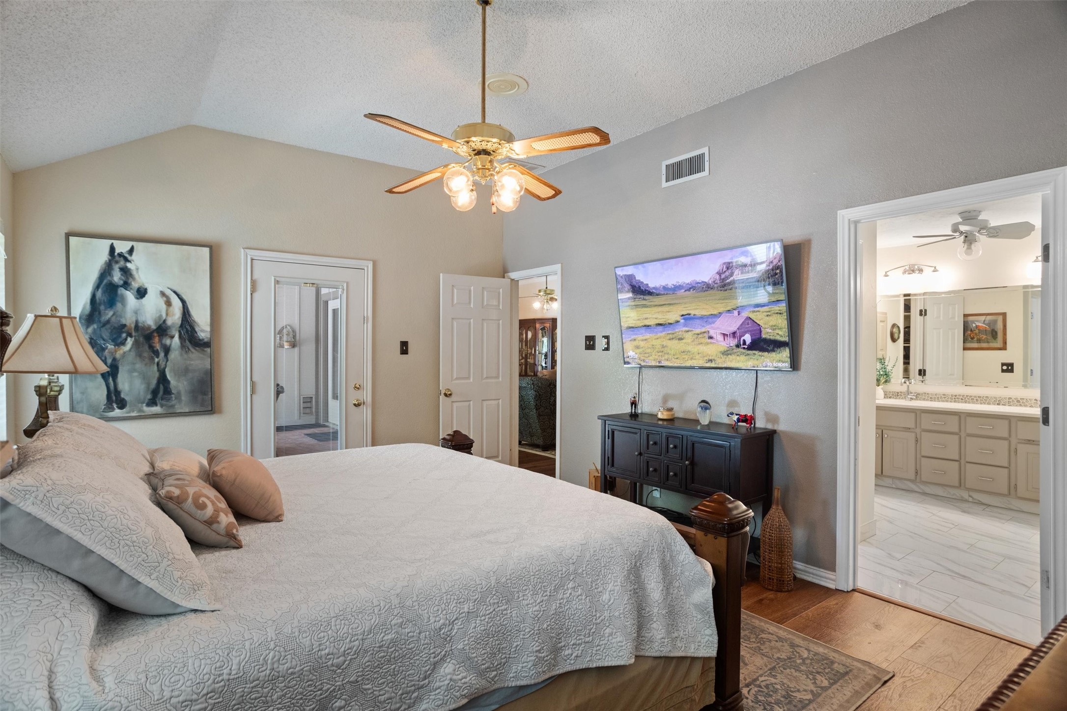 5132 Wedgefield Road Granbury TX 76049