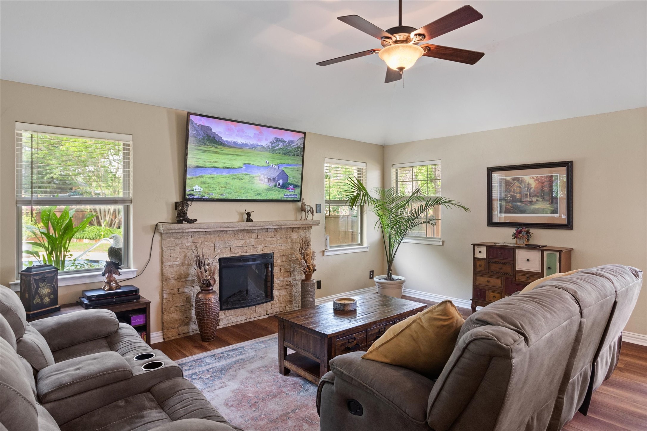 5132 Wedgefield Road Granbury TX 76049