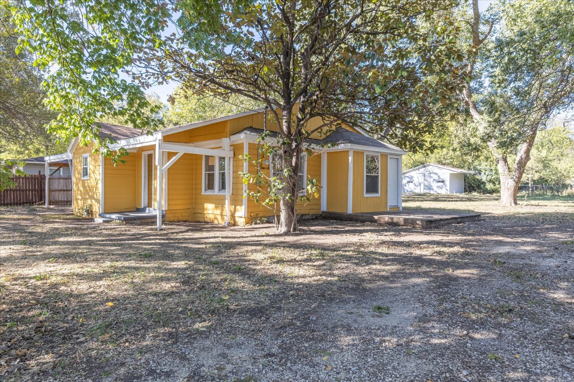 612 W Live Oak Street Dublin TX 76446