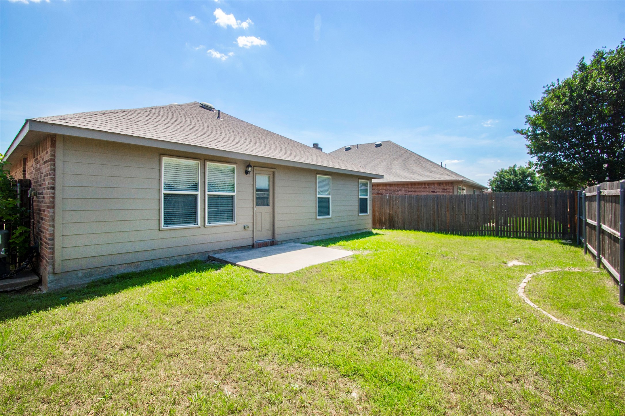 320 Chalkstone Drive Fort Worth TX 76131