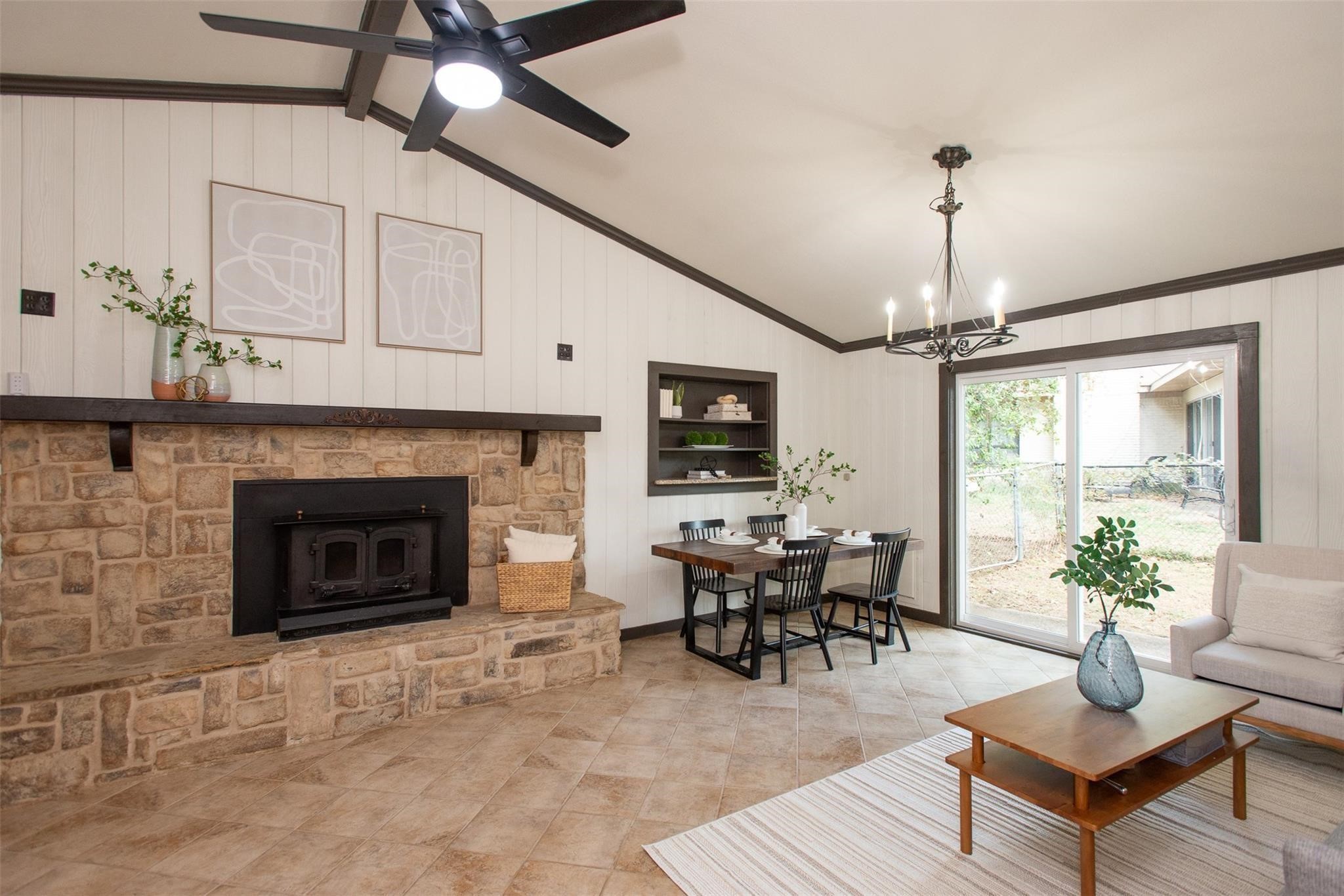 2328 Wildwood Way Tool TX 75143
