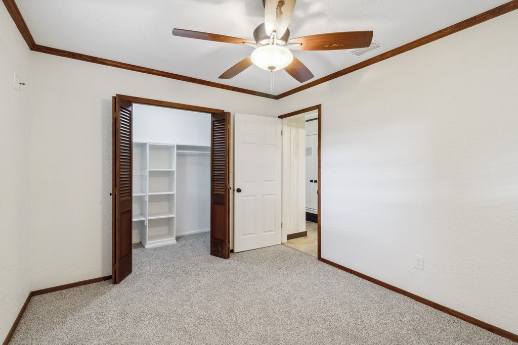 2328 Wildwood Way Tool TX 75143