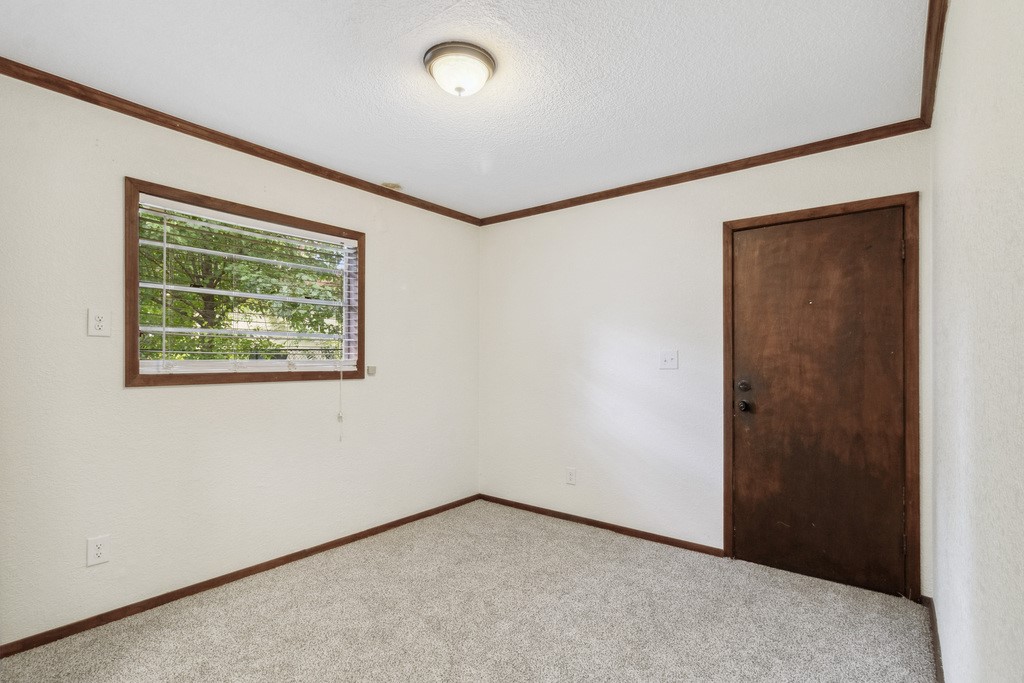 2328 Wildwood Way Tool TX 75143