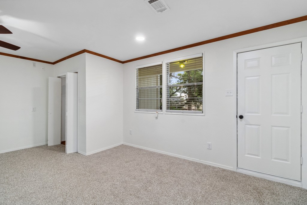 2328 Wildwood Way Tool TX 75143