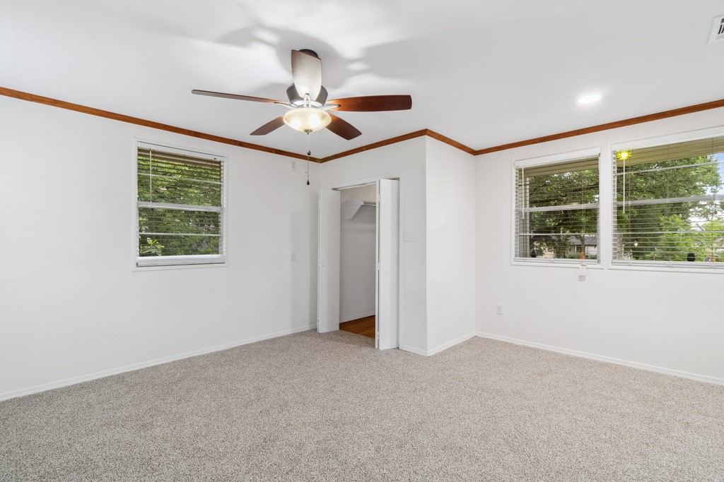 2328 Wildwood Way Tool TX 75143