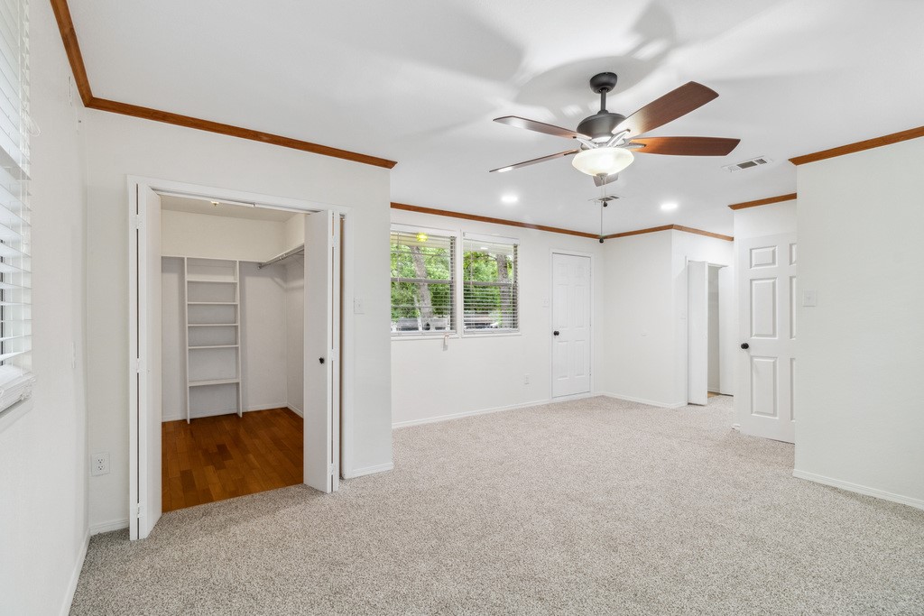 2328 Wildwood Way Tool TX 75143