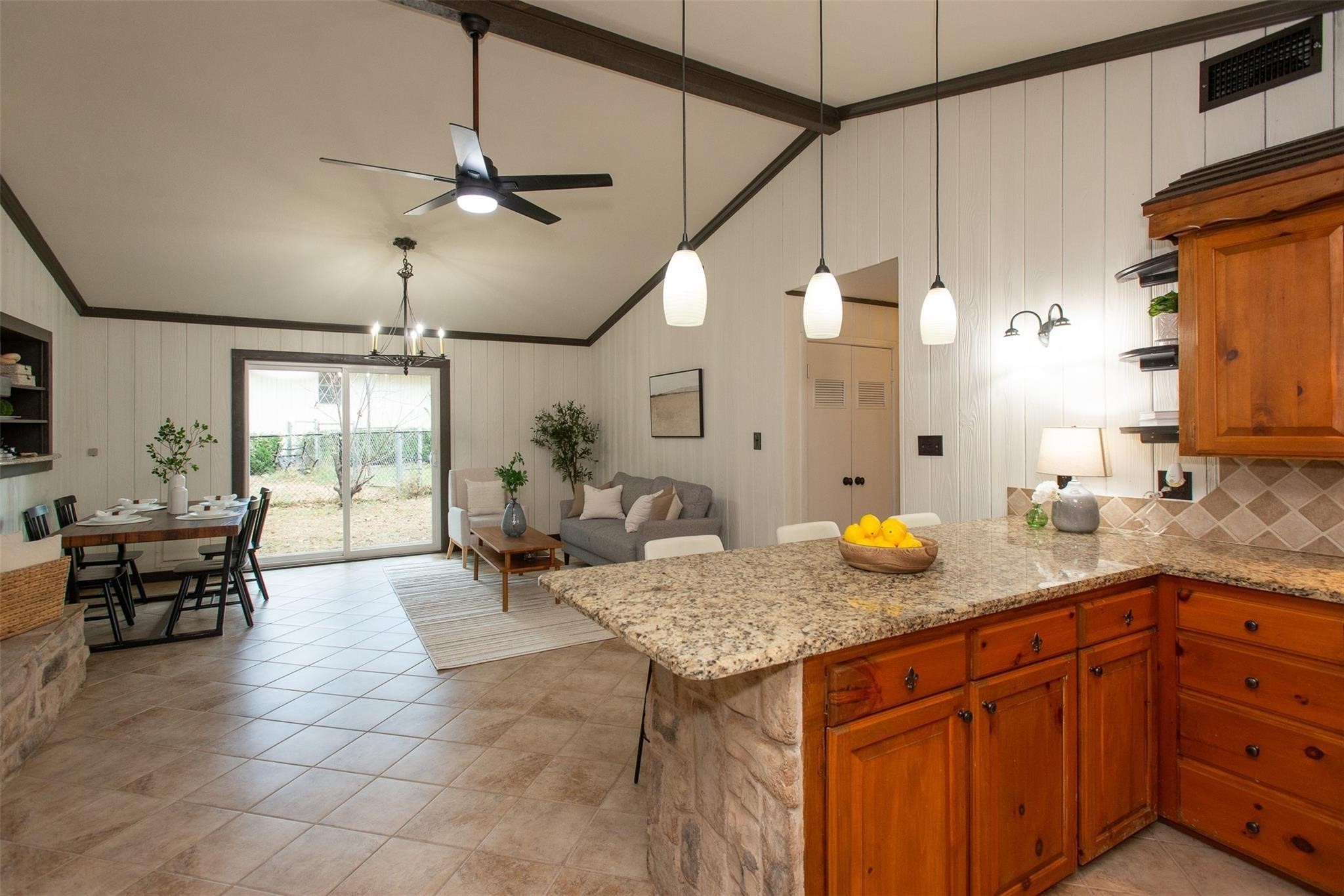 2328 Wildwood Way Tool TX 75143