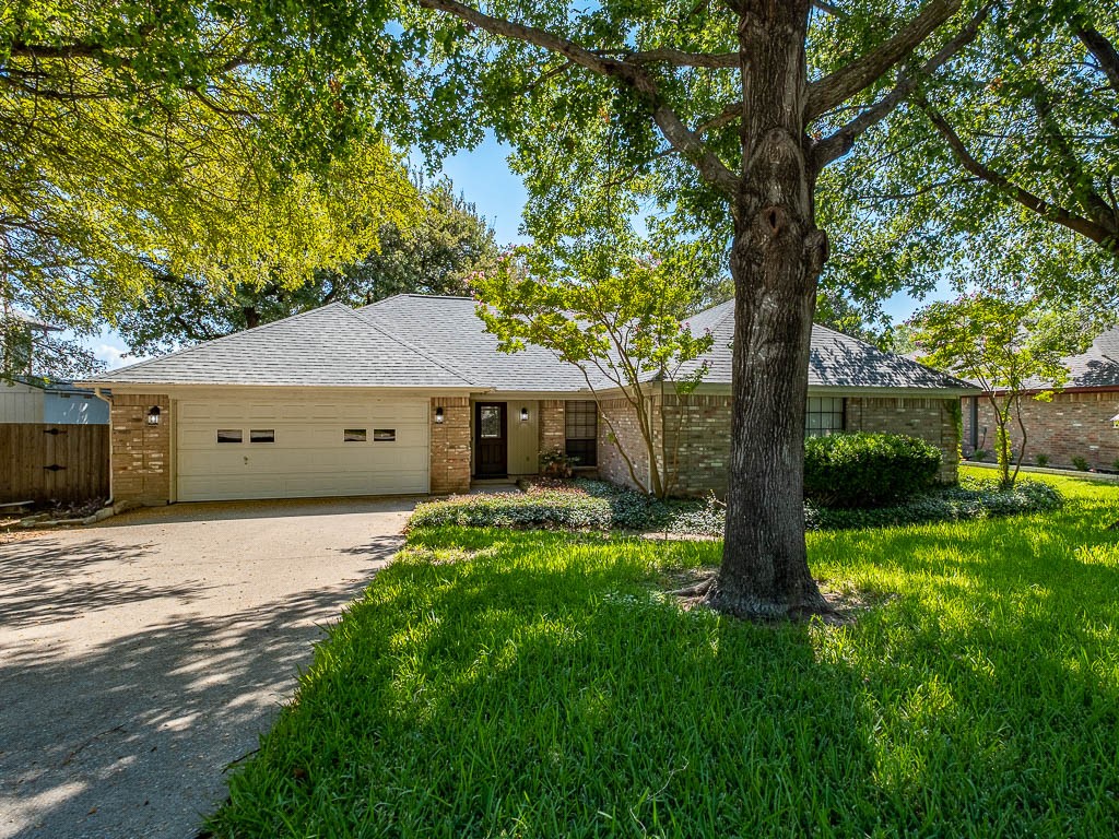 7812 Red Oak Street North Richland Hills TX 76182