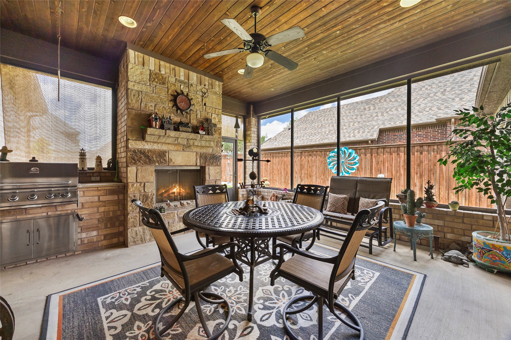 7901 Bentley Drive North Richland Hills TX 76182