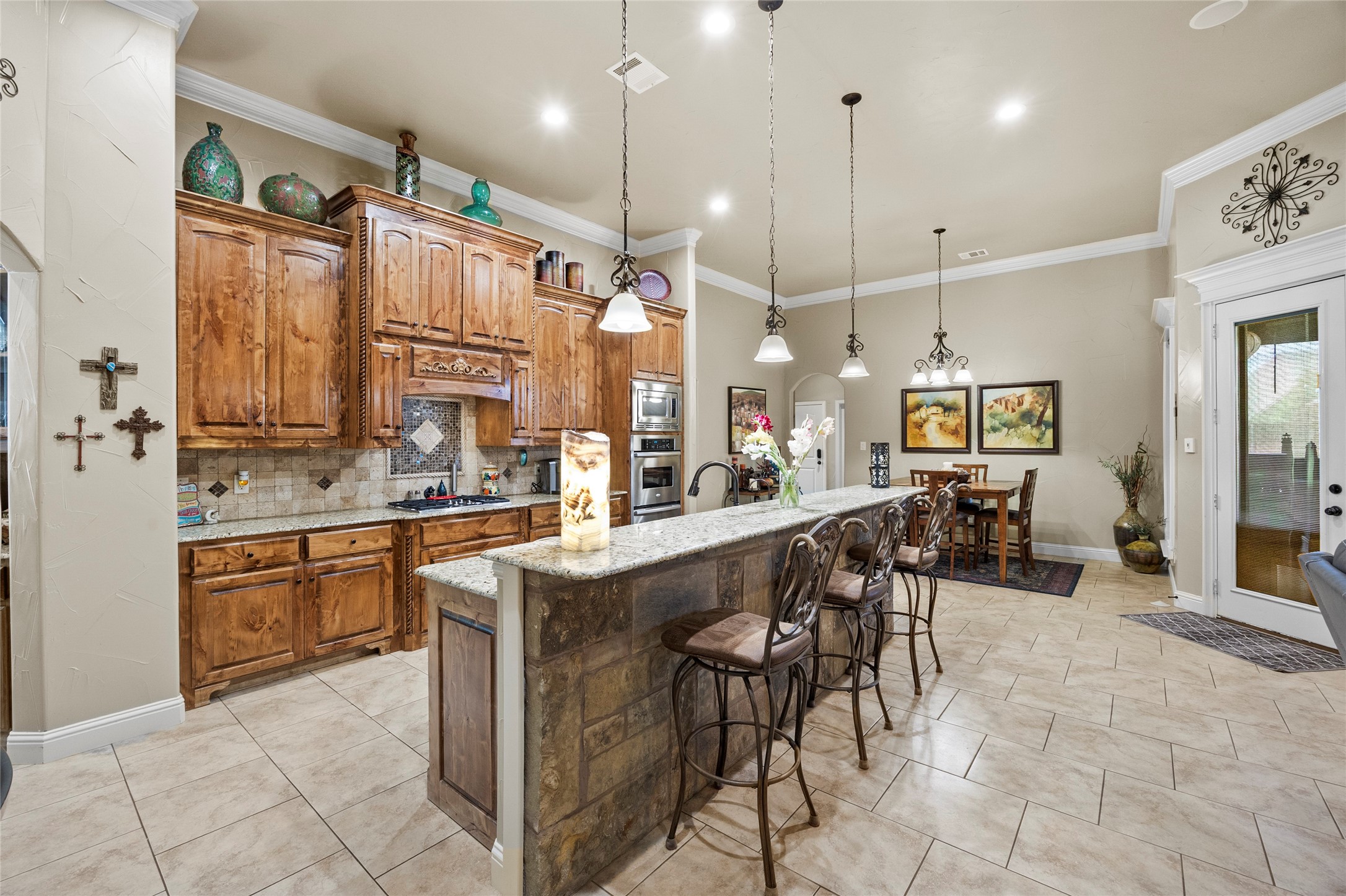 7901 Bentley Drive North Richland Hills TX 76182