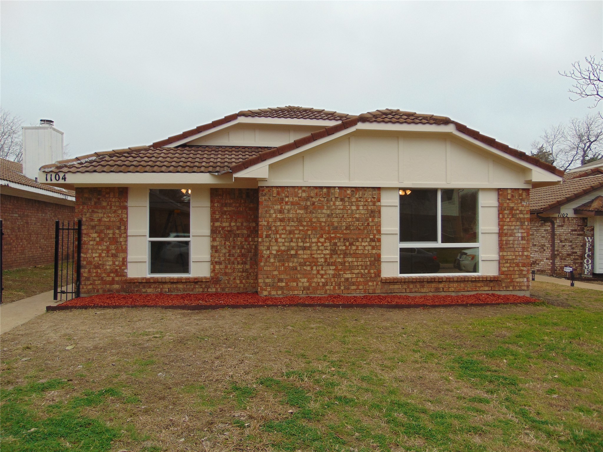 1104 Sandalwood Lane Desoto TX 75115