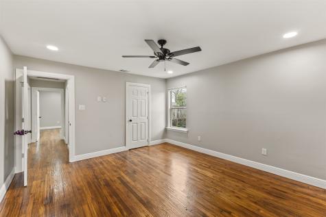 1014 Harlan Street Irving TX 75060