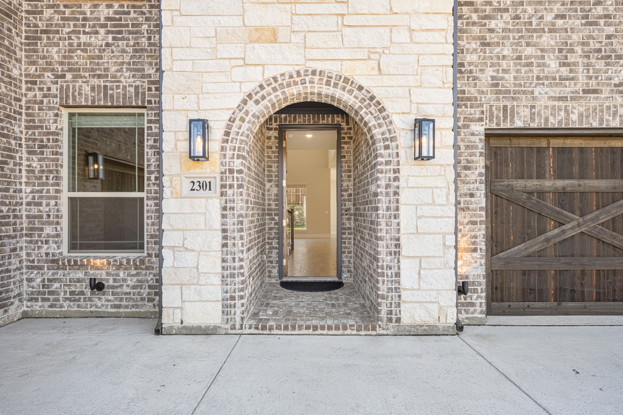 2301 Christopher Road Mansfield TX 76063