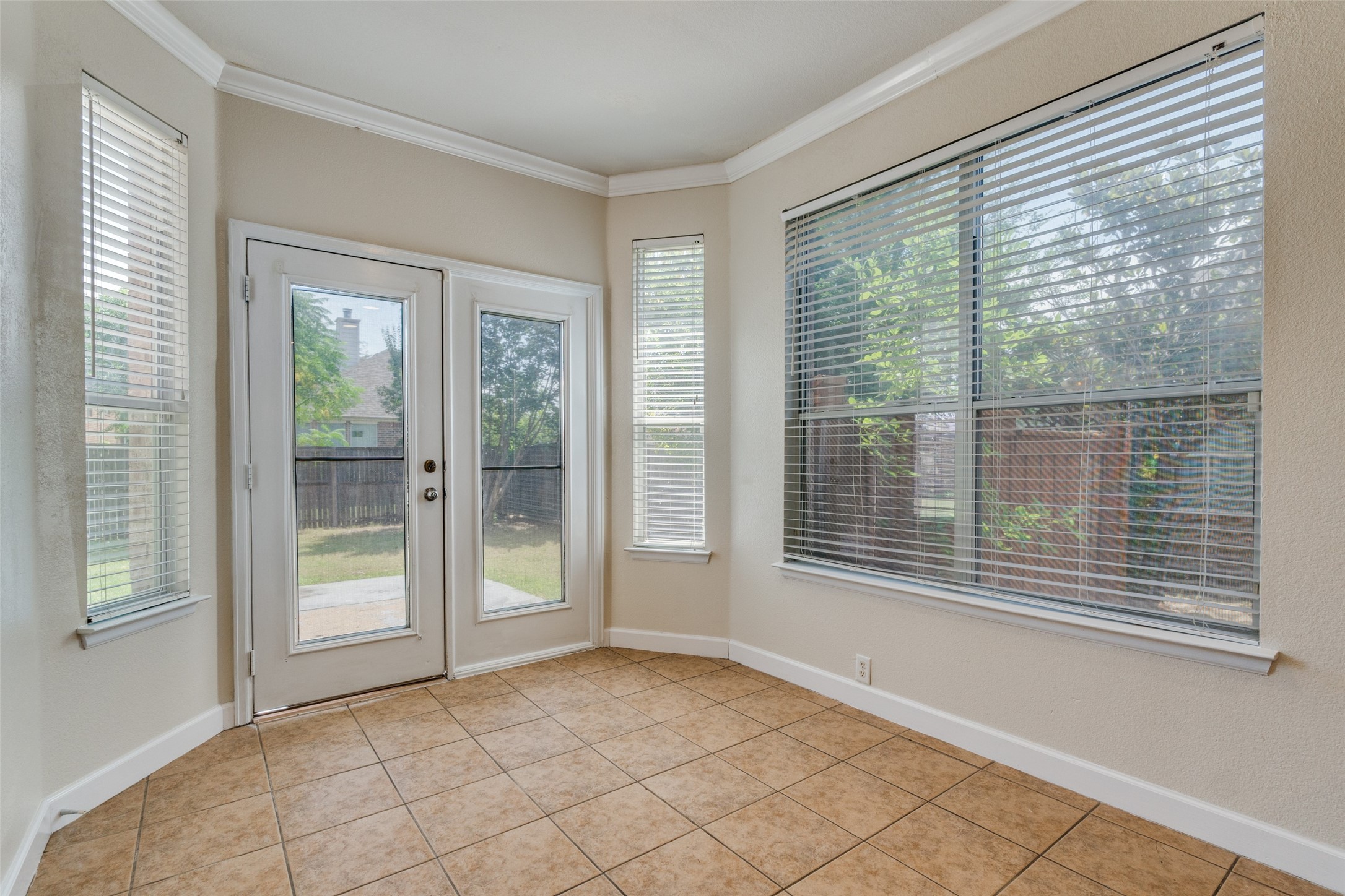 2847 Caminata Grand Prairie TX 75054