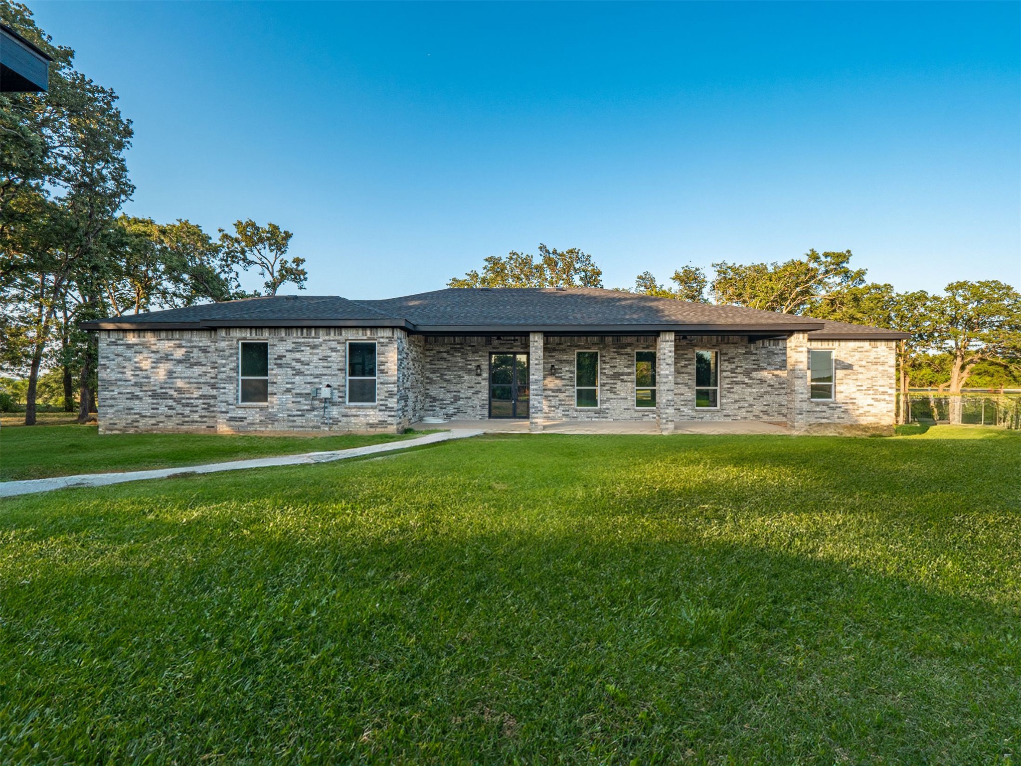 133 Crestview Drive Corsicana TX 75109