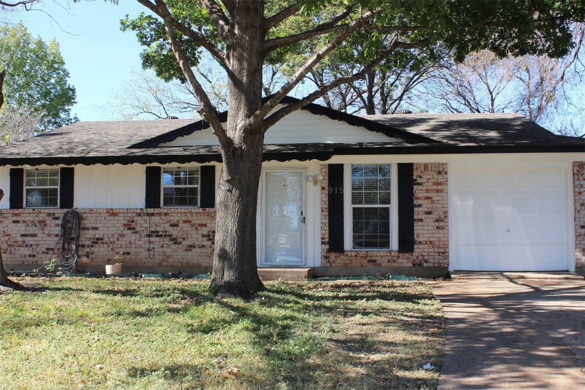 915 Wren Circle Duncanville TX 75116