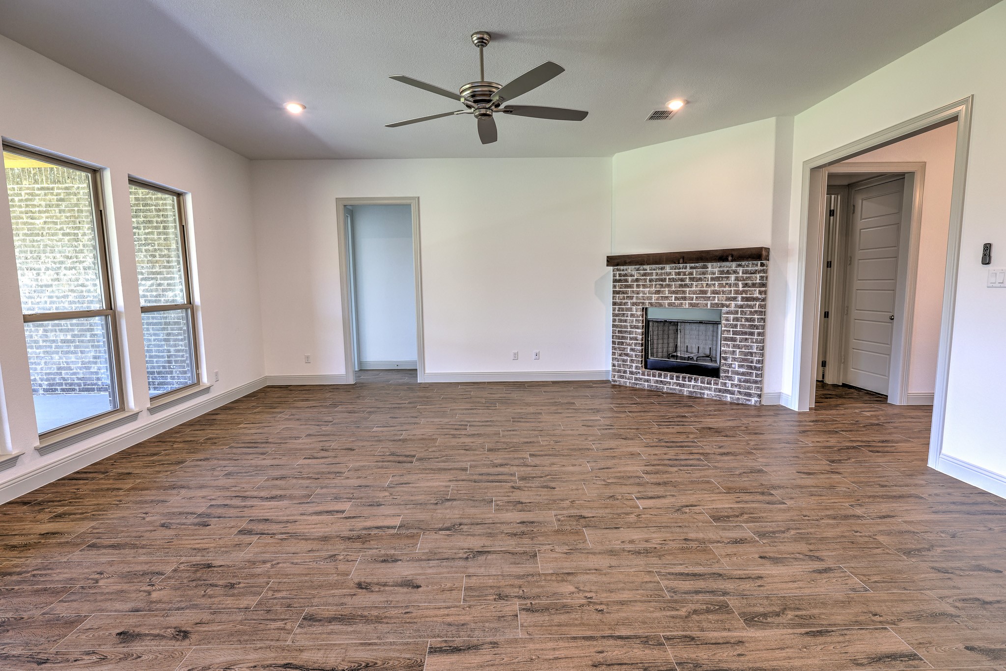124 Mockingbird Hill Joshua TX 76058