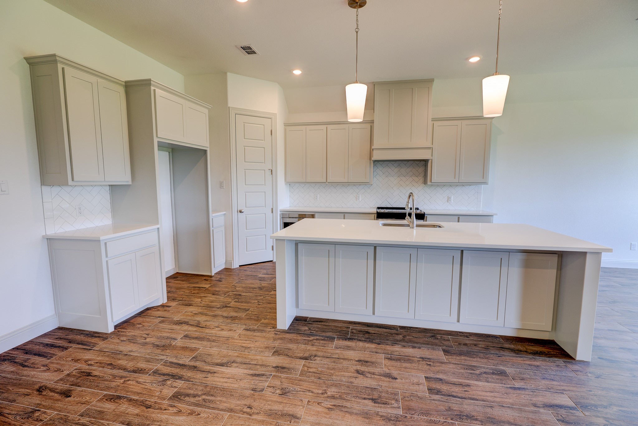 124 Mockingbird Hill Joshua TX 76058