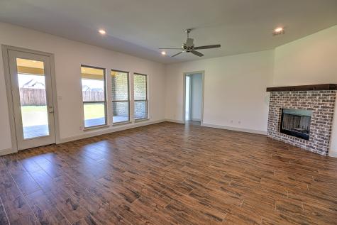 124 Mockingbird Hill Joshua TX 76058