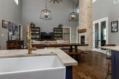 338 County Road 4223 Decatur TX 76234