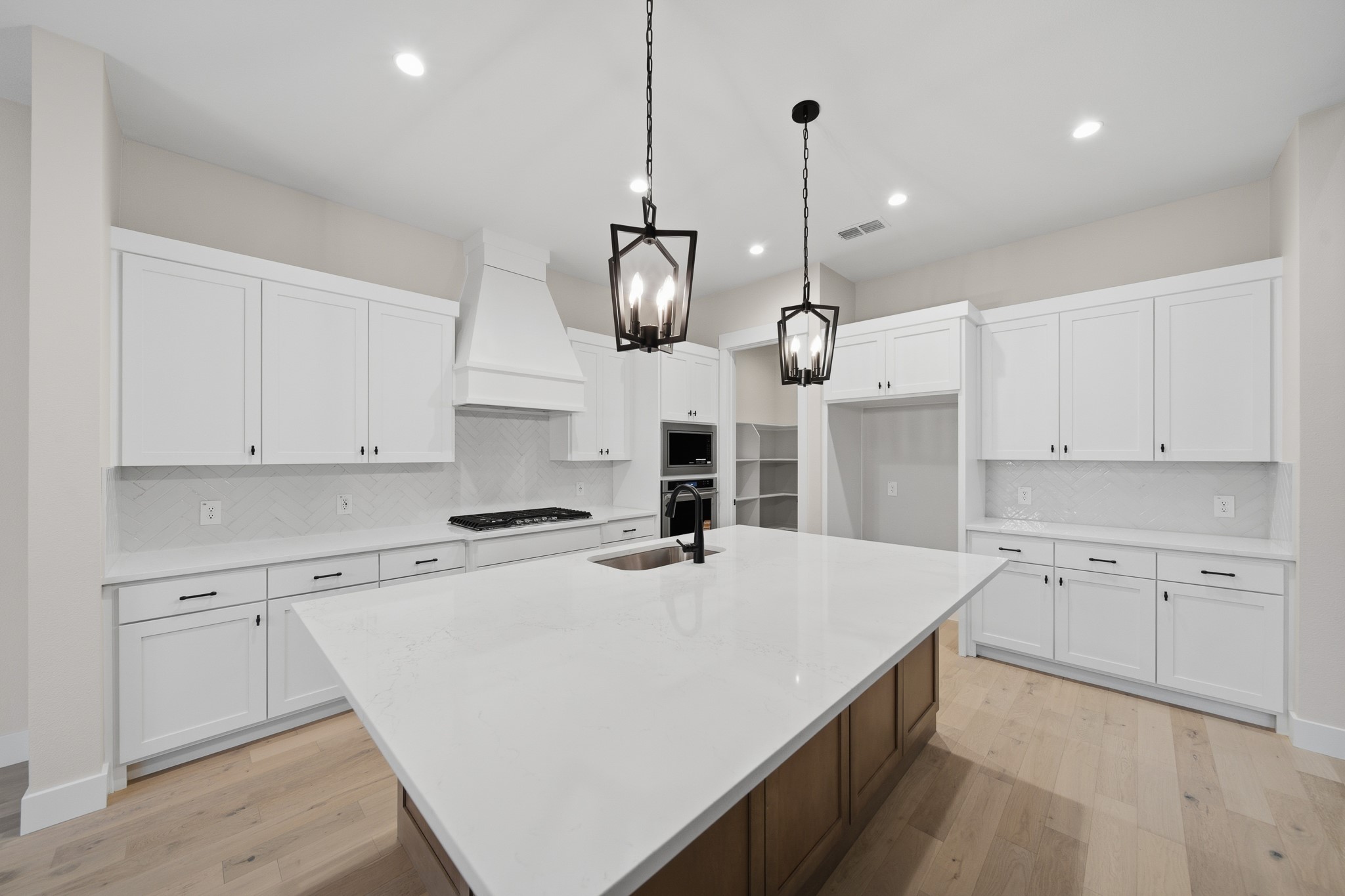 1902 Pebble Lane Rockwall TX 75087