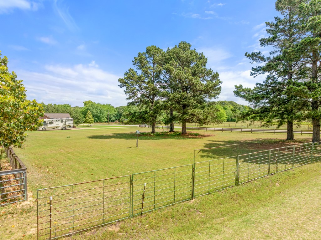 13580 County Road 4200 Lindale TX 75771