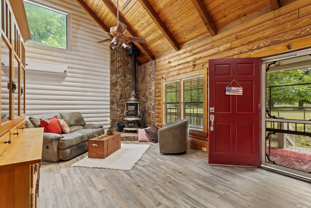 13580 County Road 4200 Lindale TX 75771
