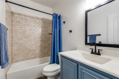 1800 Rodeo Drive Anna TX 75409