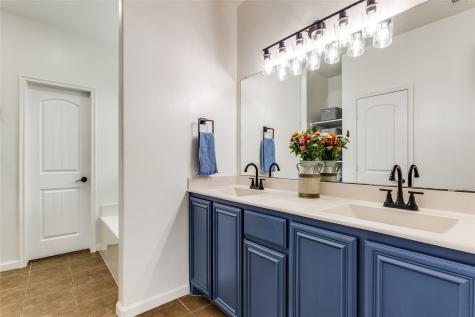 1800 Rodeo Drive Anna TX 75409