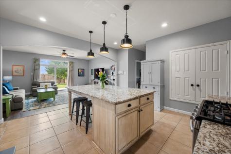 710 Fannin Lane Mansfield TX 76063