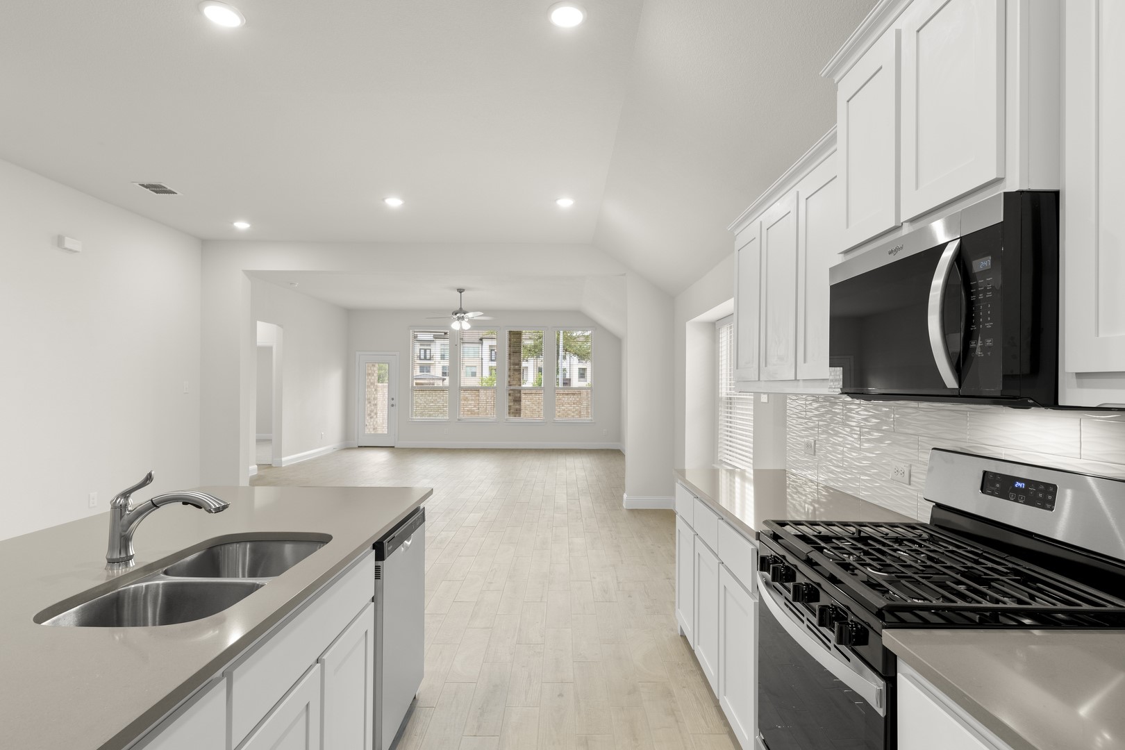 107 Whistling Duck Drive Balch Springs TX 75181