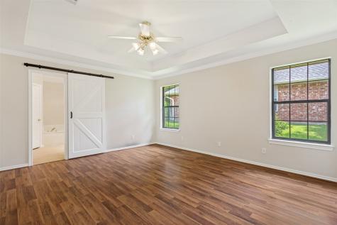 1213 Downwood Drive Burleson TX 76028