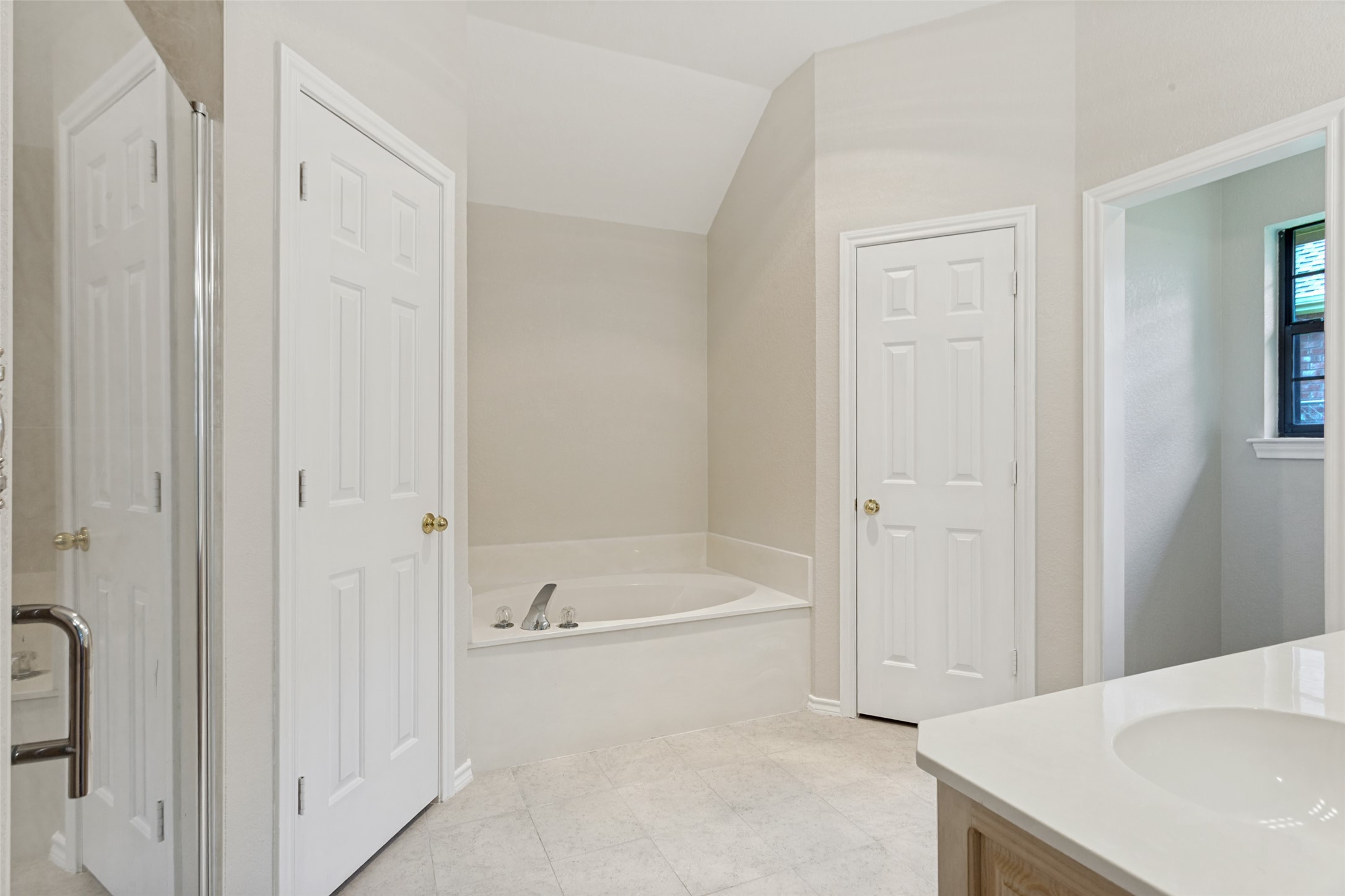 1213 Downwood Drive Burleson TX 76028
