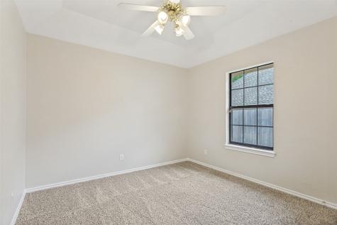 1213 Downwood Drive Burleson TX 76028