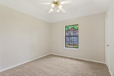 1213 Downwood Drive Burleson TX 76028