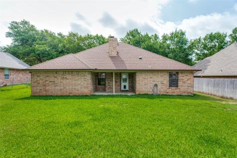 1213 Downwood Drive Burleson TX 76028