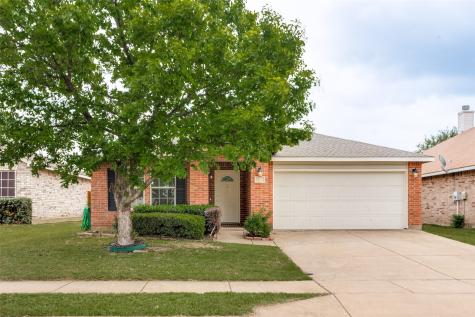 321 Silver Lake Trail Fort Worth TX 76140