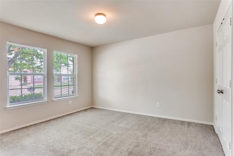 321 Silver Lake Trail Fort Worth TX 76140