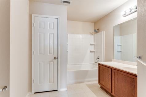 321 Silver Lake Trail Fort Worth TX 76140