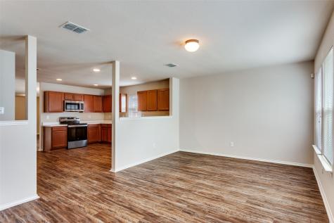 321 Silver Lake Trail Fort Worth TX 76140