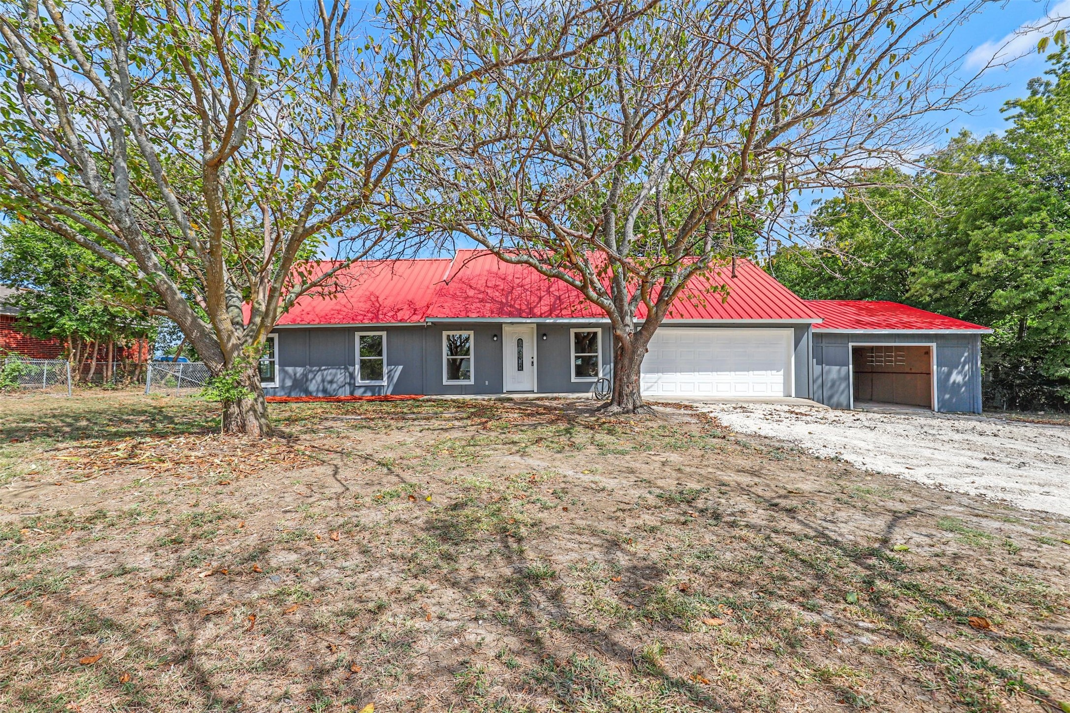 8105 N Prairie Hill Street Alvarado TX 76009
