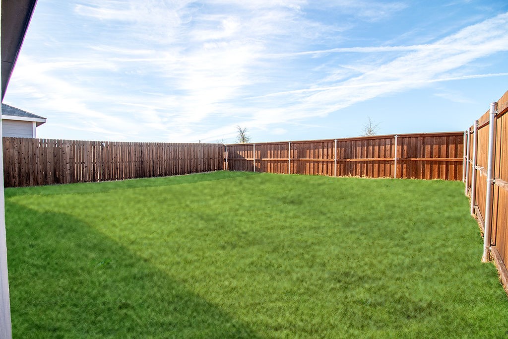 1707 Twin Foals Lane Crandall TX 75114