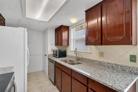 2014 Powderhorn Garland TX 75044