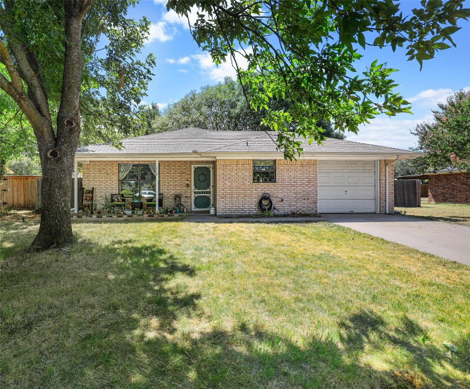 710 S Church Street Pilot Point TX 76258